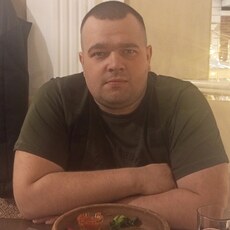 Тим, 29