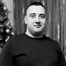Адриан, 33