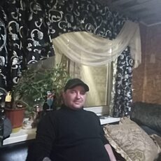 Слава, 35