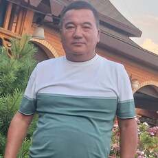 Михаил, 51