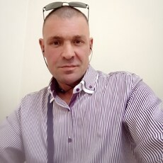 Владимир, 46