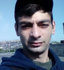 Лёва, 35