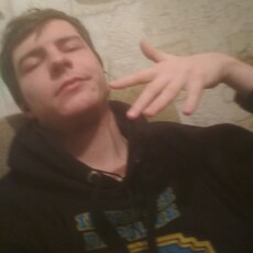 Веня, 25