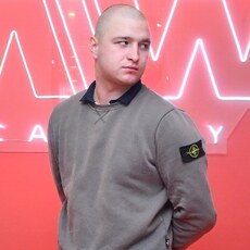 Адам, 24