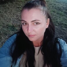 Мила, 32