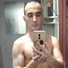 Данила, 33
