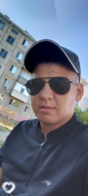 Лёня