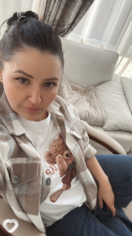 Аня