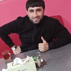Макс, 38