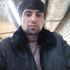 Коля, 26