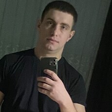 Лёша, 27