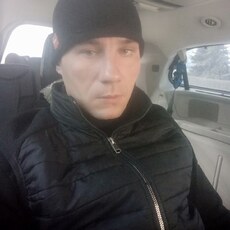 Виктор, 34