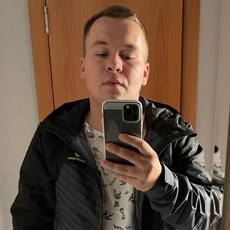 Евгений, 28