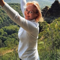 Слава, 52
