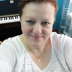 Людмила, 54