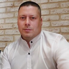 Виталий, 41