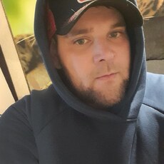 Сеня, 32