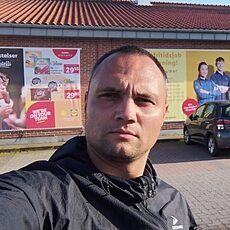 Валерий, 35
