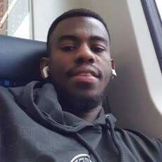 Аркадий, 27