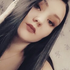 Зоя, 23