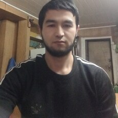 Виталя, 30