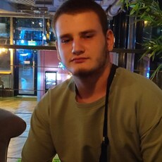 Адриан, 19