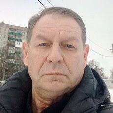 Адриан, 61