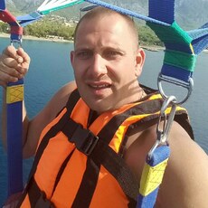 Владлен, 40