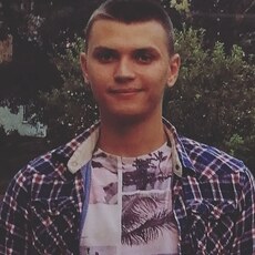 Саша, 28