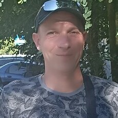 Михаил, 38