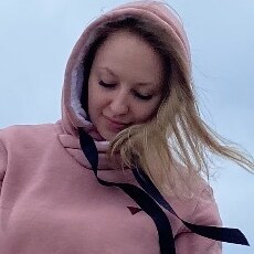 Лилия, 27
