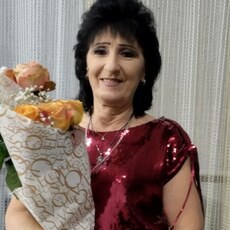 Юля, 60