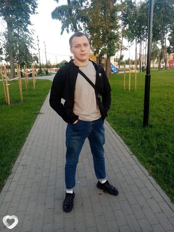 Максим