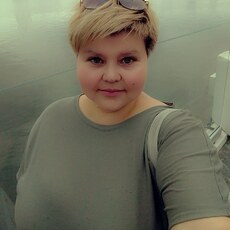 Есения, 41