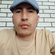 Денис, 29