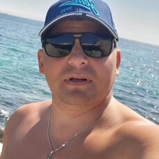 Валерий, 35