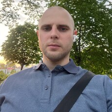 Сеня, 33