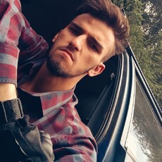 Гена, 24
