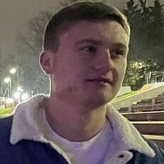 Валентин, 20