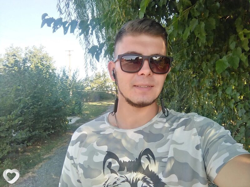 Вася