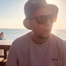 Владимир, 37