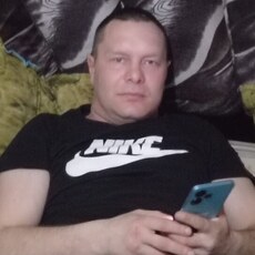Гриша, 38
