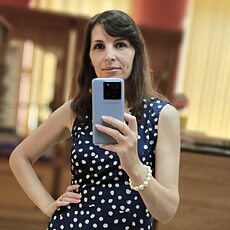 Юлиана, 43