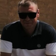 Слава, 40