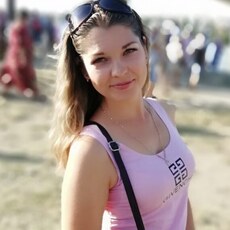 Мила, 33