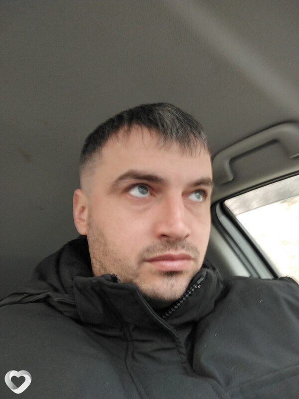 Женя