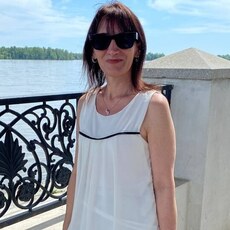 Зина, 45