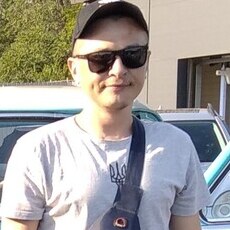 Толя, 42