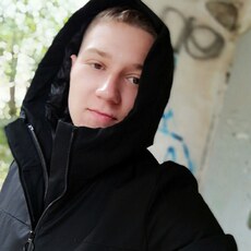 Вова, 28