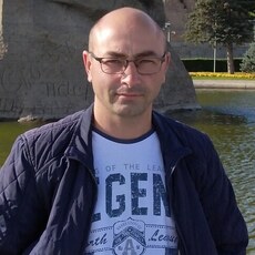 Марик, 40